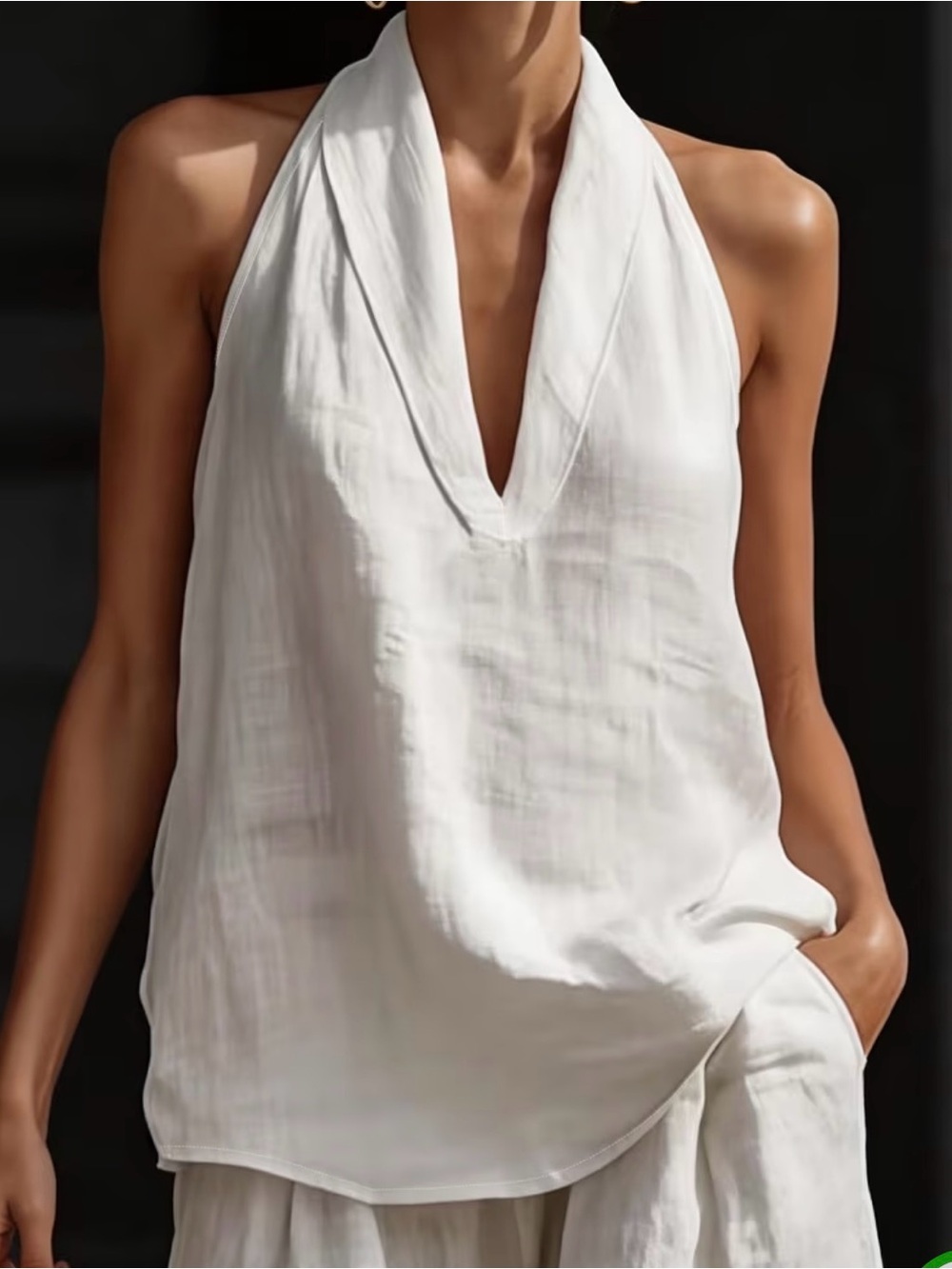 SHEIN White Halter V-Neck Linen mix Textured Camisole Top xxl